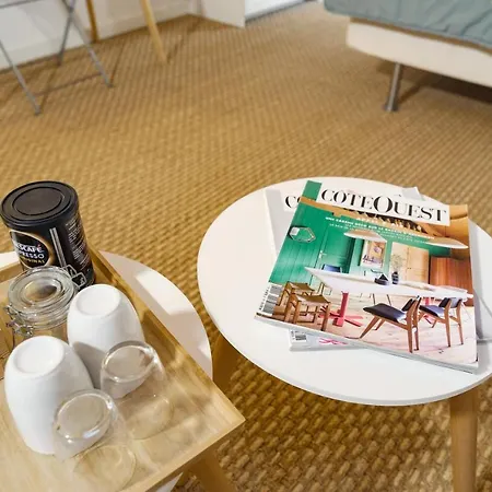 A L'ombre Du Figuier Longeves (Charente-Maritime)