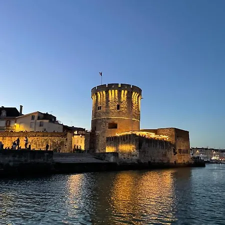 A L'ombre Du Figuier Longeves (Charente-Maritime)
