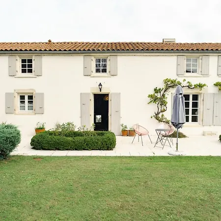 A L'ombre Du Figuier Pensionat 3*